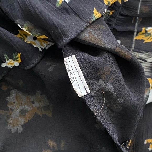 Zara floral button up ruffle hem sheer top s - Picture 7 of 7